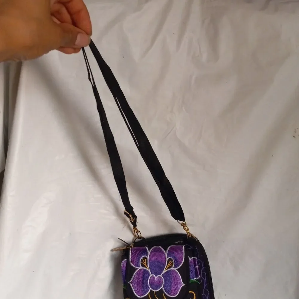 N/A adjustable shoulder